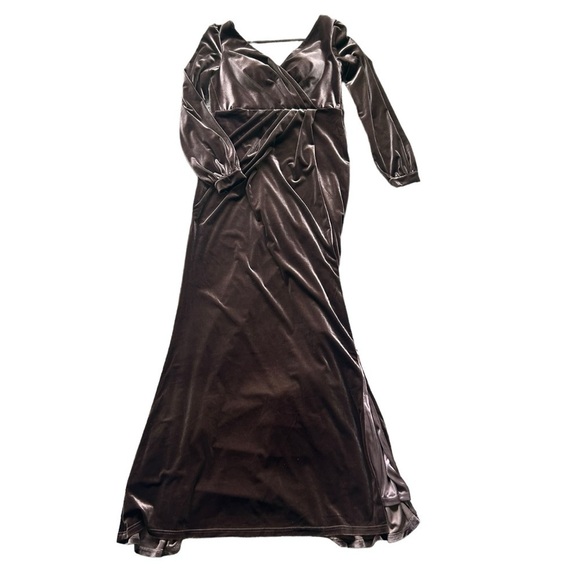 Revelry Vera Velvet Dress long sleeve v neck brown maxi size 6 glam Whimsigoth - Picture 3 of 12